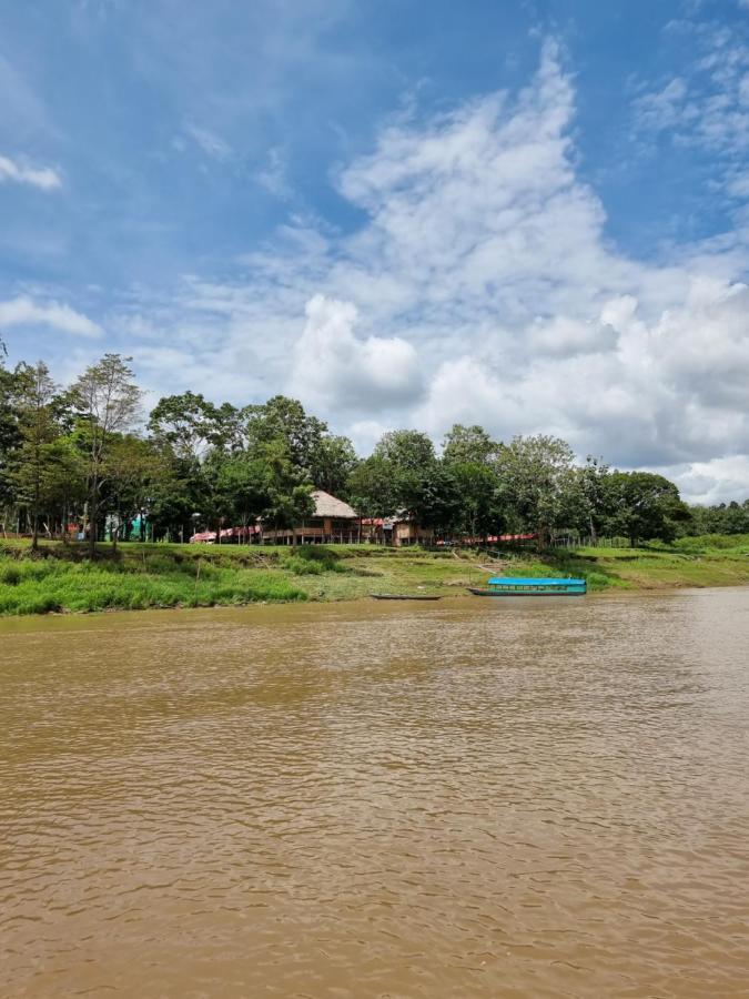 Milia Amazon Lodge Икитос Экстерьер фото